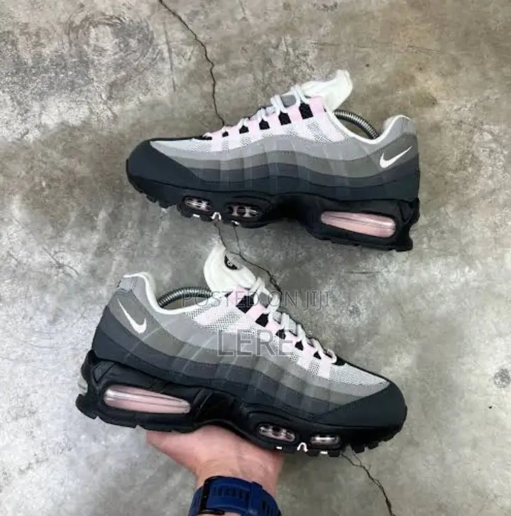 Men’S Snickers