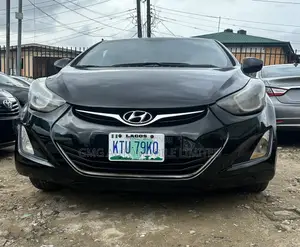 Hyundai Elantra SE Sedan FWD (1.8L 4cyl 6A) 2016 Black