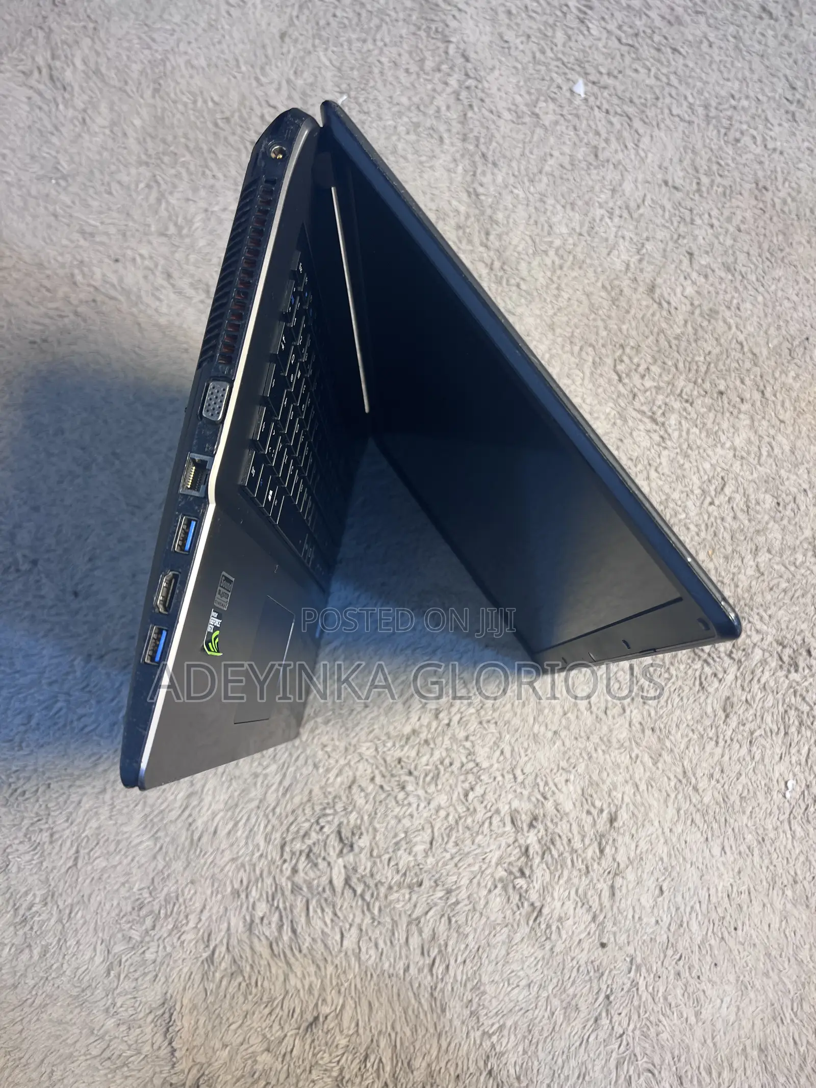 Laptop 8GB Intel Core i5 HDD 1T