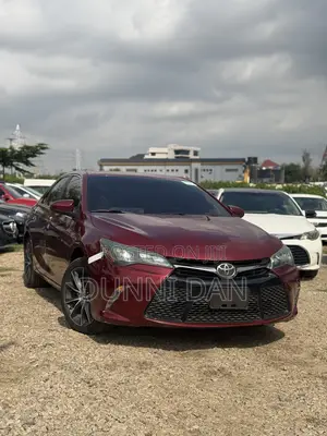 Toyota Camry XSE 4dr Sedan (3.5L 6cyl 6A) 2015 Maroon