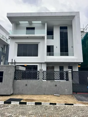 5bdrm Duplex in Ikoyi for sale