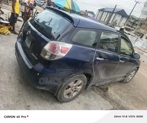Toyota Matrix 2006 Blue