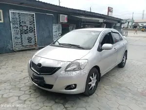 Toyota Yaris 2008 Silver