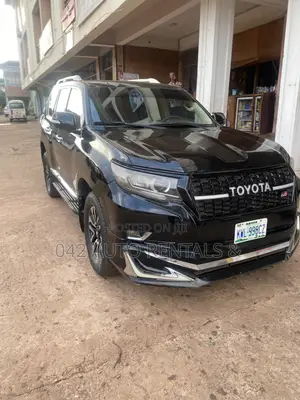 Toyota Land Cruiser Prado 2013 Black
