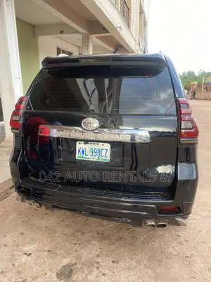 Toyota Land Cruiser Prado 2013 Black