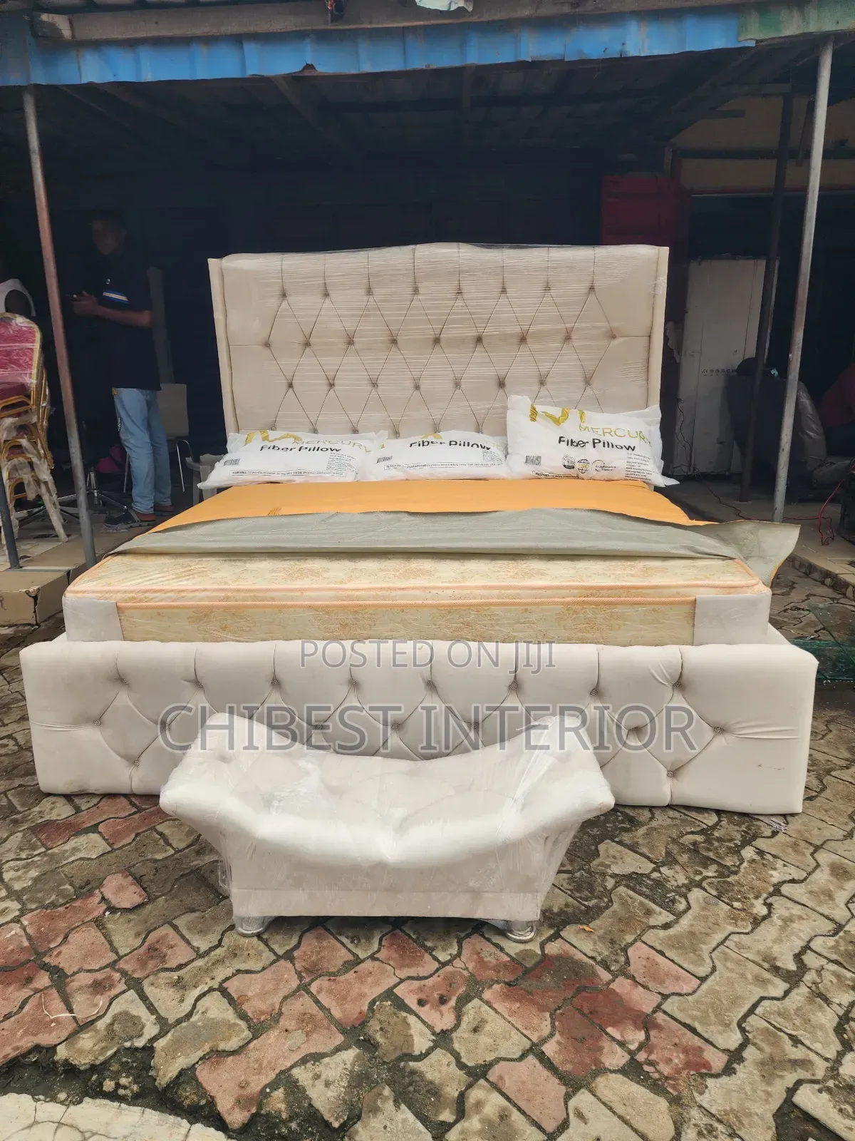 Executive 6by6 Bed Stand