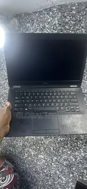 Laptop Dell Latitude E7470 8GB Intel Core i5 SSD 128GB
