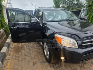 Toyota RAV4 2009 Black