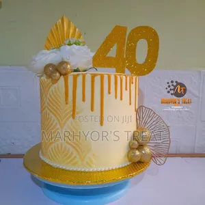 Custom Cakes