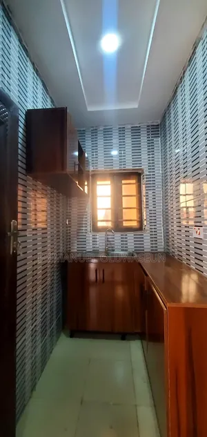 1bdrm Block of Flats in Before Nurses Estate, Karu for rent