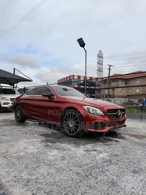Mercedes-Benz C300 Base 4Matic Coupe AWD (2.0L 4cyl 7A) 2017 Red