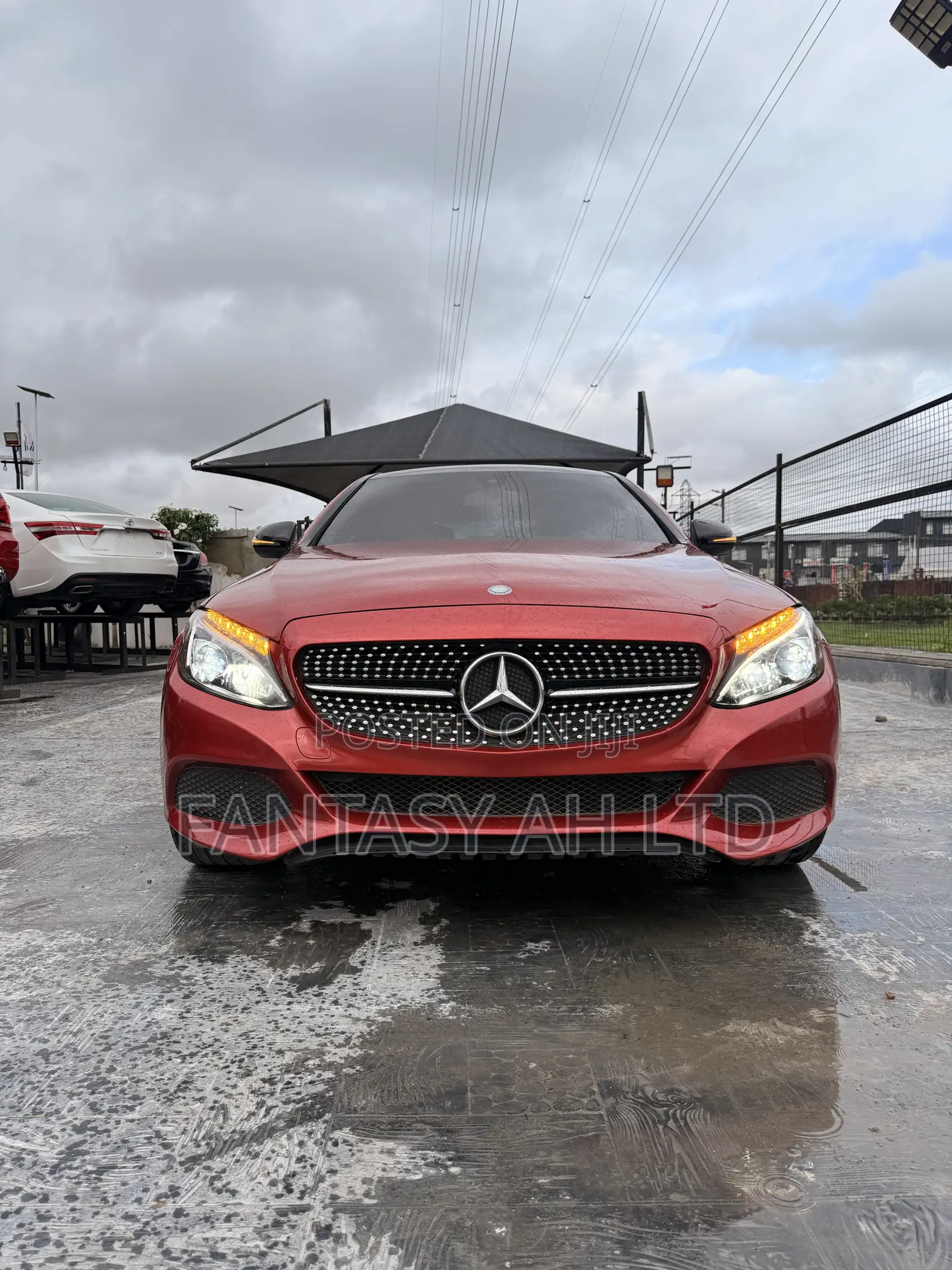 Mercedes-Benz C300 Base 4Matic Coupe AWD (2.0L 4cyl 7A) 2017 Red