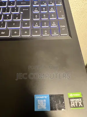 Laptop Gigabyte AORUS 15 16GB Intel Core i7 SSD 512GB