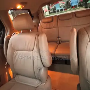 Toyota Sienna XLE Limited AWD 2006 White
