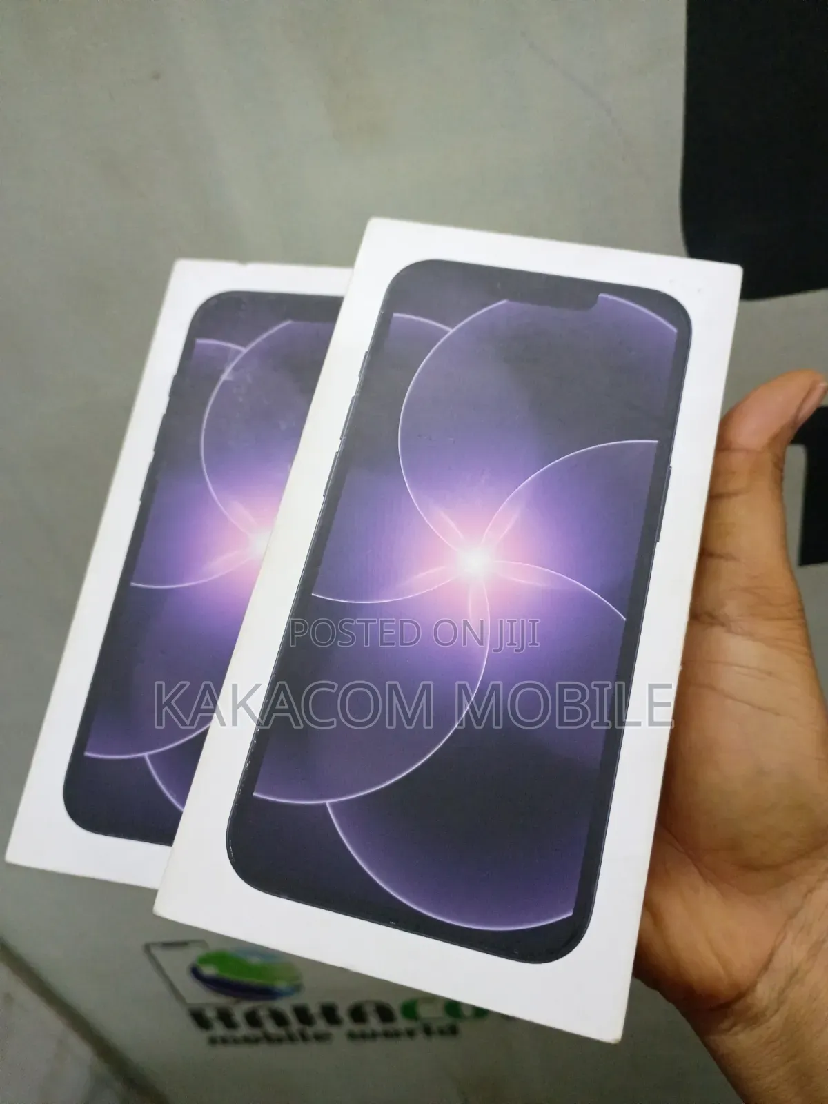 New Apple iPhone 17e 256 GB Black
