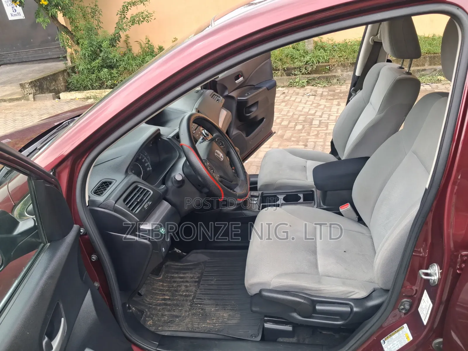 Honda CR-V 2015 Red
