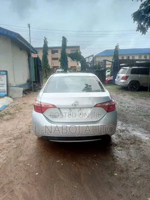Toyota Corolla 2019 Silver