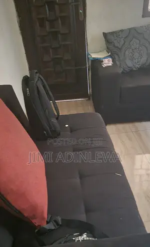 6 Seater Couch With 4 Cushion Pillows and a Hammock