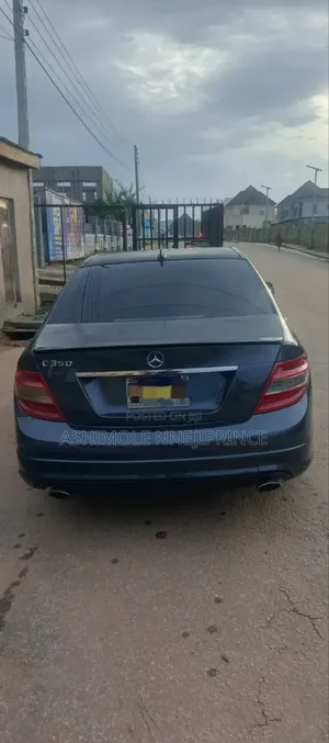 Mercedes-Benz C300 Luxury Sedan AWD (3.0L 6cyl 7A) 2008 Black