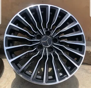 18 Inch Rim Mercedes-Benz Multiple Finger
