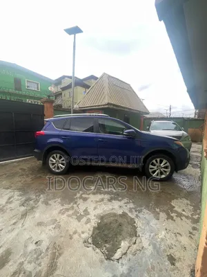 Toyota RAV4 Limited 4dr SUV AWD (2.5L 4cyl 6A) 2014 Blue
