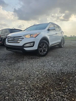 Hyundai Santa Fe 2016 White