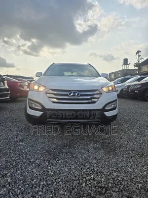 Hyundai Santa Fe 2016 White