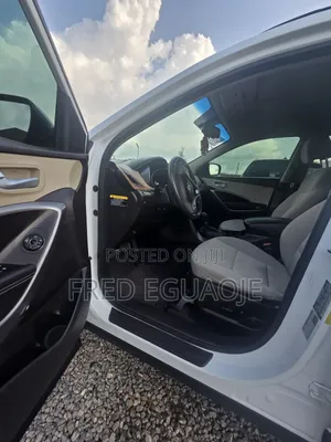 Hyundai Santa Fe 2016 White