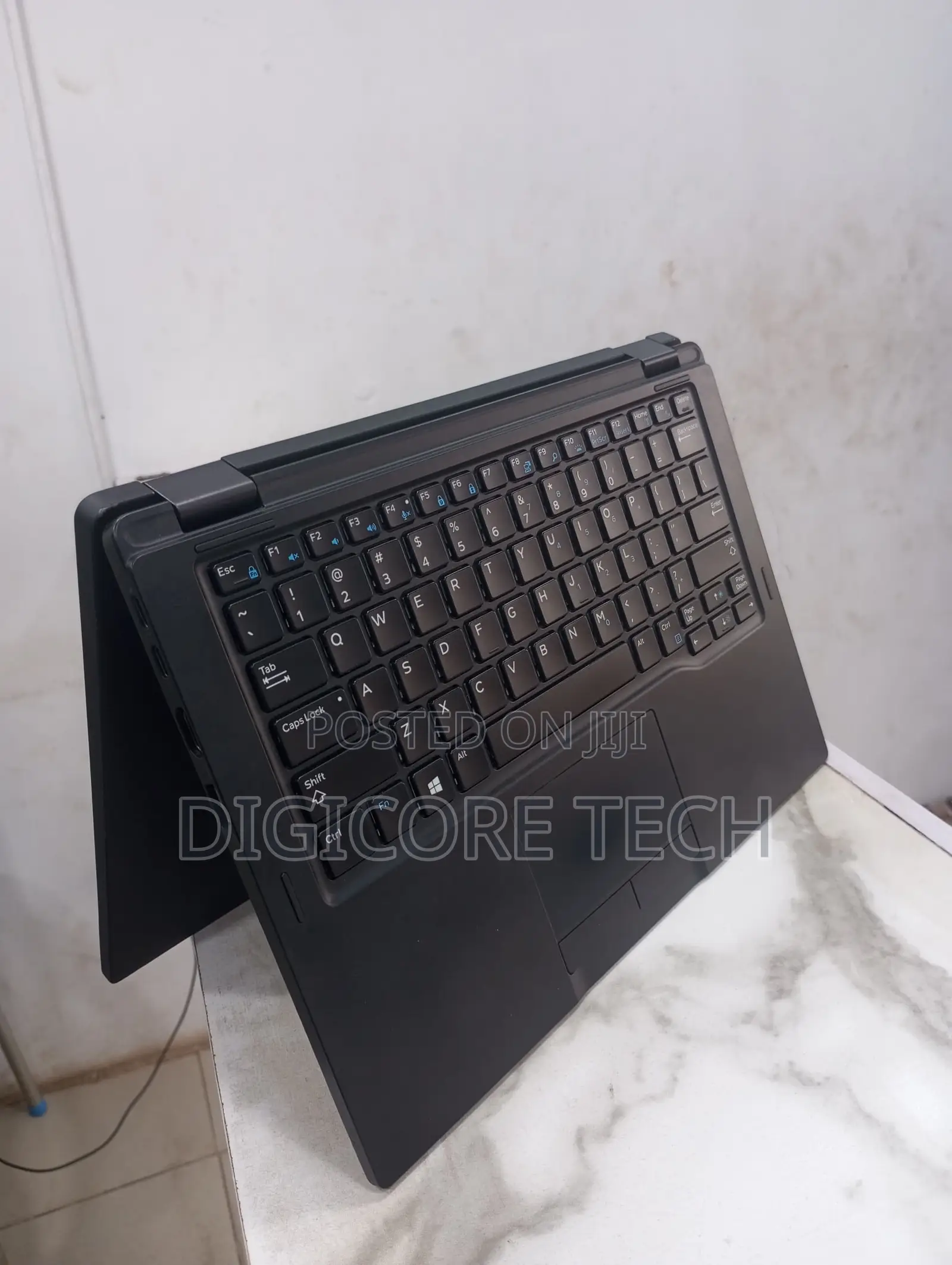 Laptop Dell Latitude 7390 8GB Intel Core i5 SSD 256GB