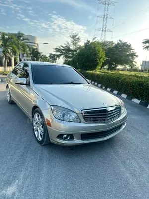 Mercedes-Benz C-Class 2011 Brown