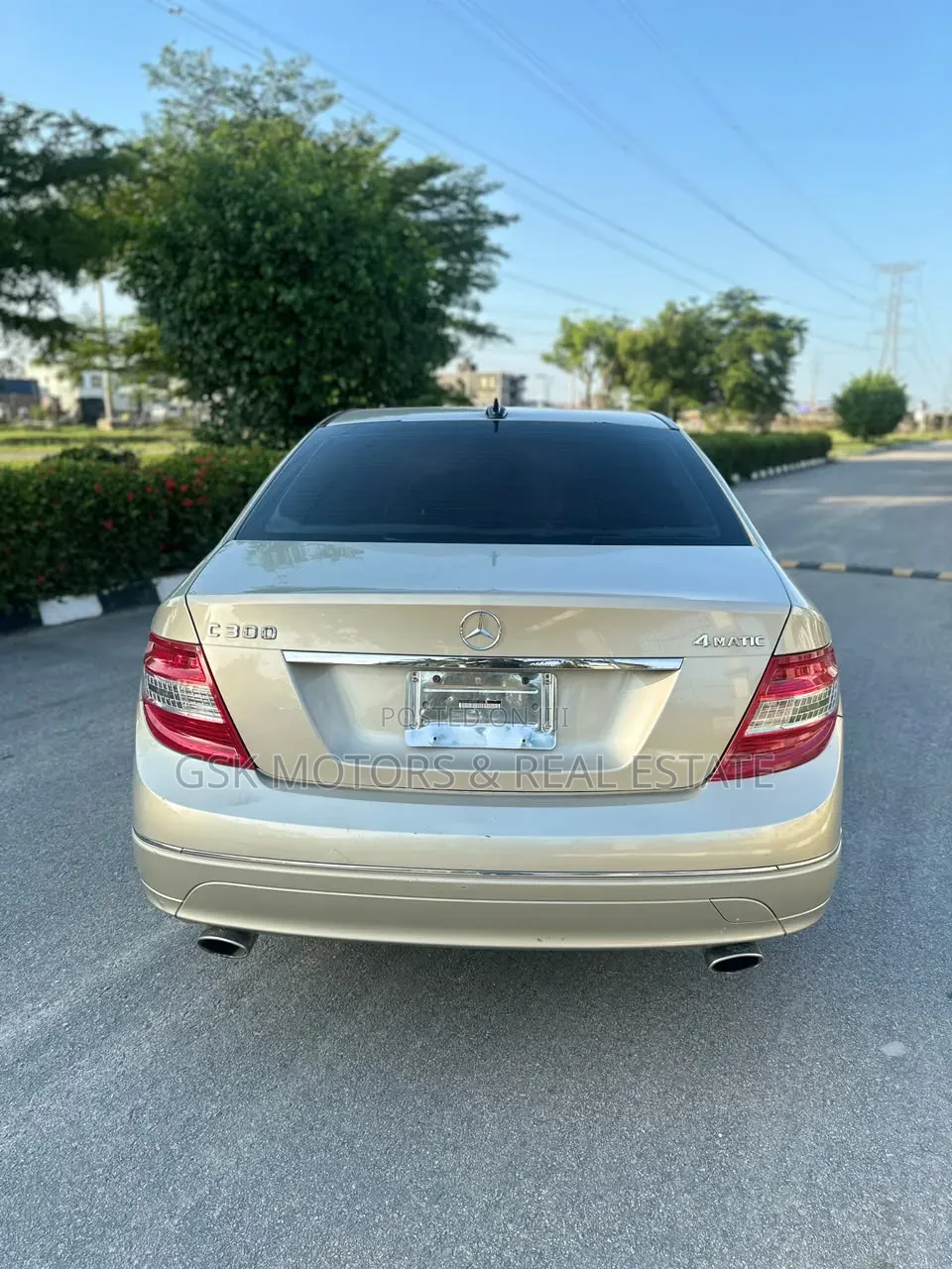 Mercedes-Benz C-Class 2011 Brown