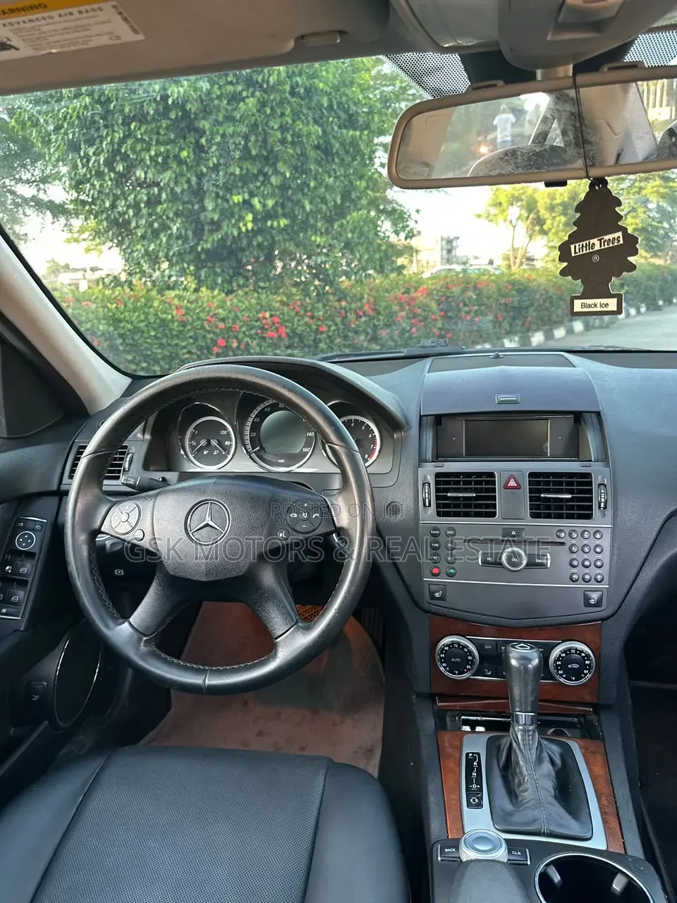 Mercedes-Benz C-Class 2011 Brown