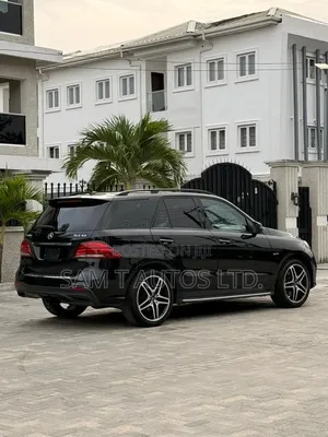 Mercedes-Benz GLE-Class 2018 Black