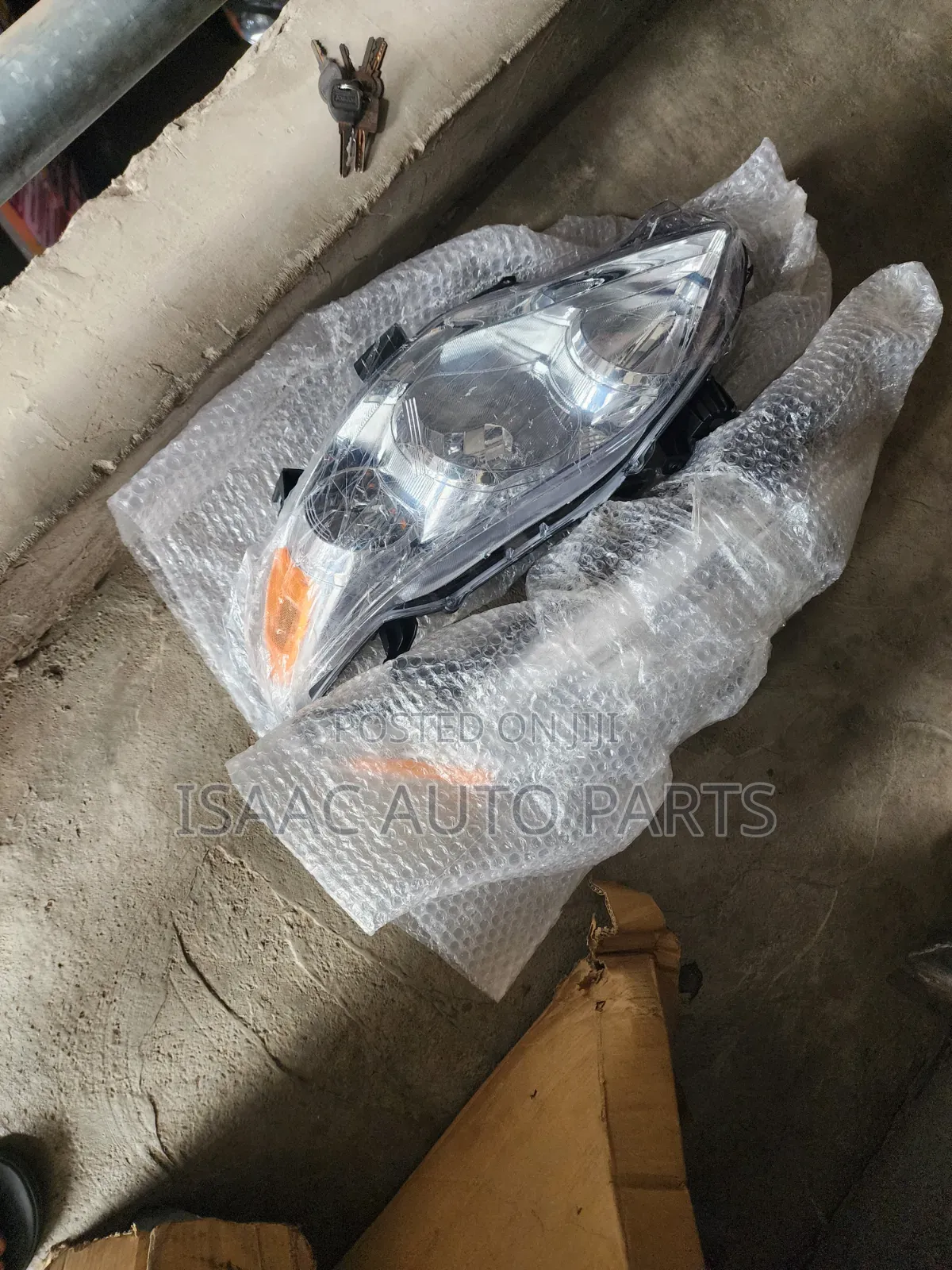 Headlight Corolla 2012
