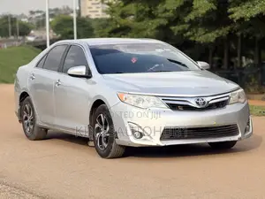 Toyota Camry L 4dr Sedan (2.5L 4cyl 6A) 2013 Silver