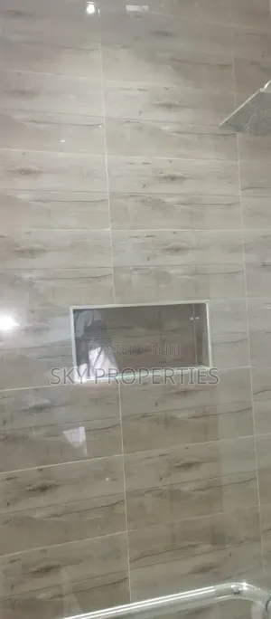 2bdrm Apartment in Elegushi, Ikate for rent