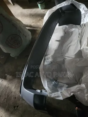 Back Bumper Rav4 08