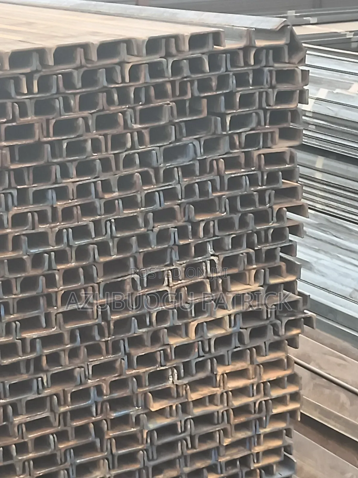 4 X 2(100x50) Channel