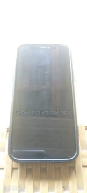 Apple iPhone 11 Pro 64 GB Gray