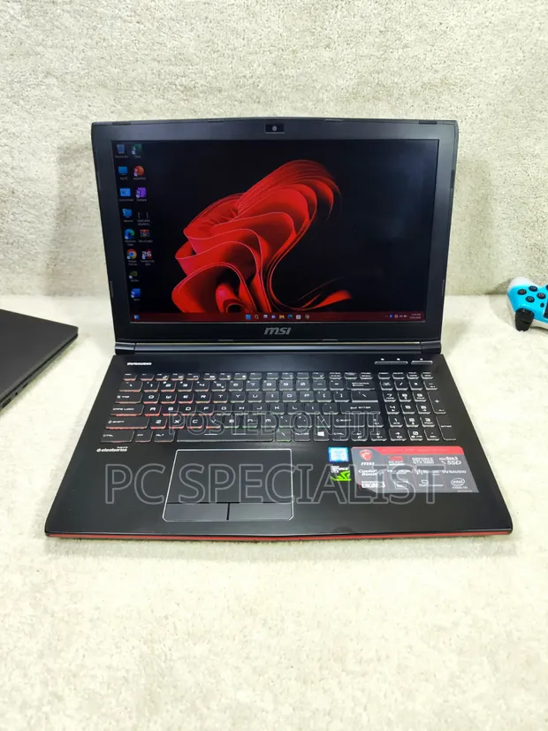Laptop MSI GE62VR 7RF Apache Pro 16GB Intel Core i7 HDD+SSD 1T