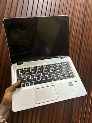 Laptop HP EliteBook 840 G3 8GB Intel Core i5 SSD 256GB