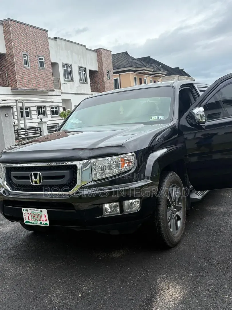 Honda Ridgeline RTL 2010 Black