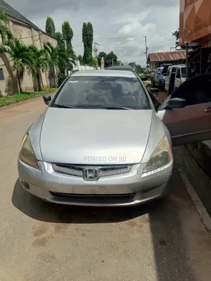 Honda Accord 2003 Silver