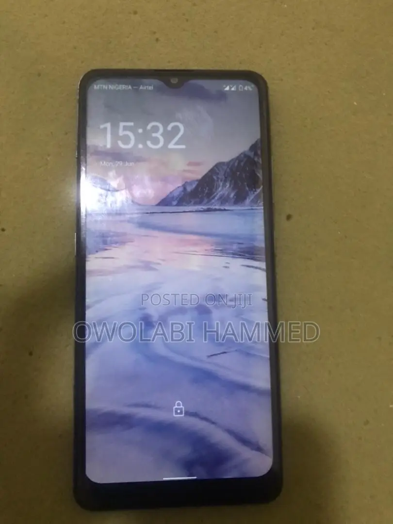 Nokia 2.4 64 GB Silver