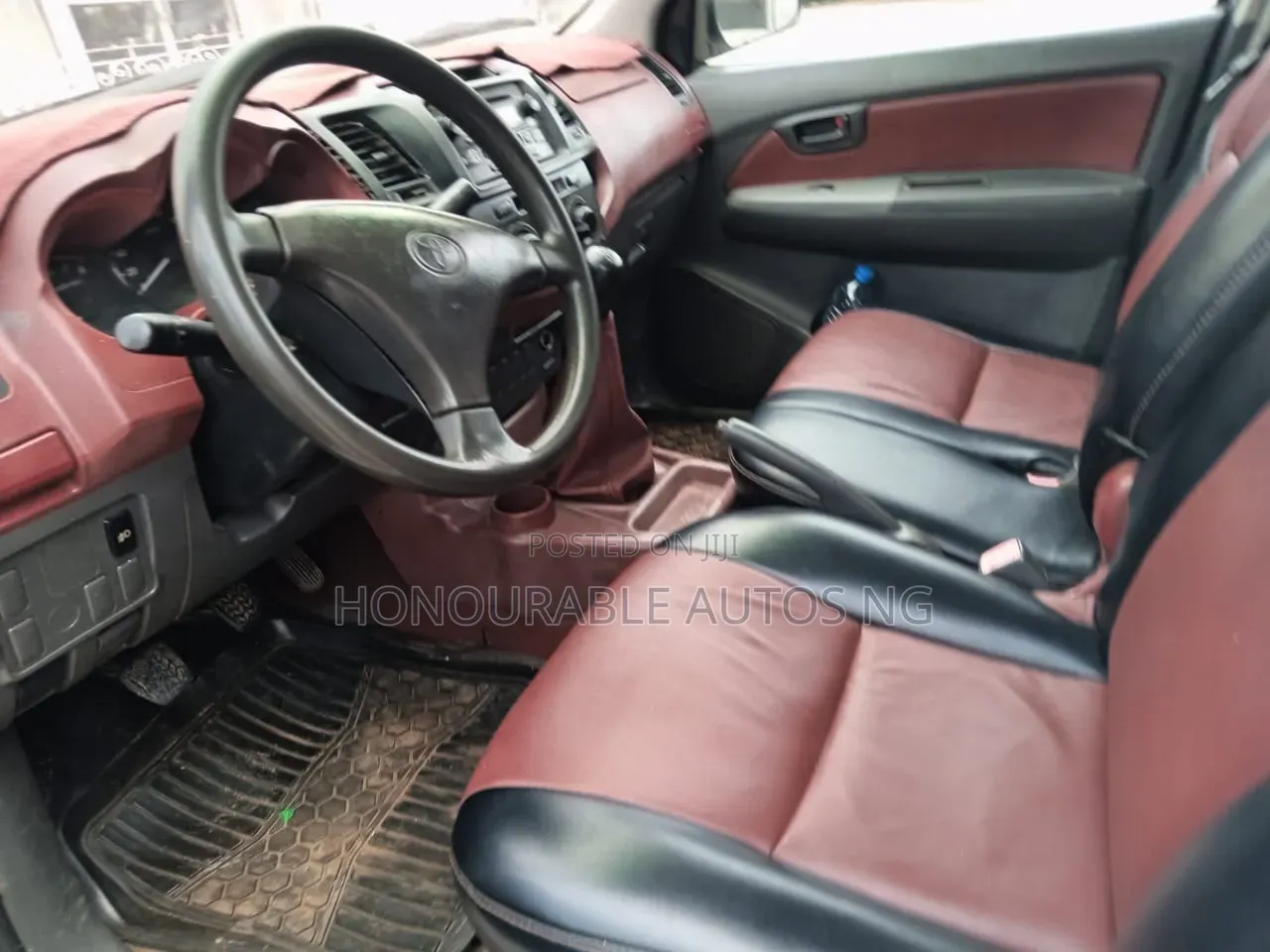 Toyota Hilux 2008 White