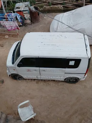 Suzuki Mini Bus for Rentals and Hire