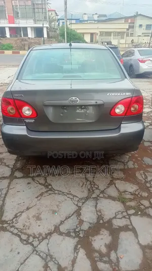 Toyota Corolla 2006 Gray