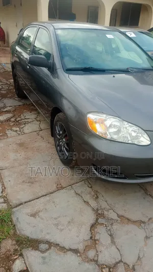Toyota Corolla 2006 Gray