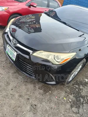 Toyota Camry 2016 Black