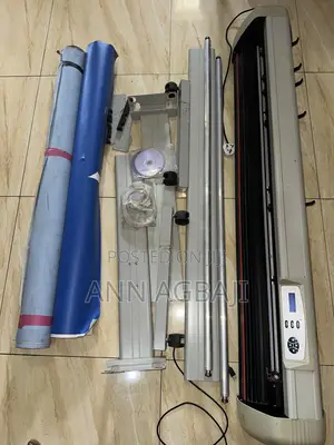 52” Liyu Plotter Vinyl Cutter With Optical Eye